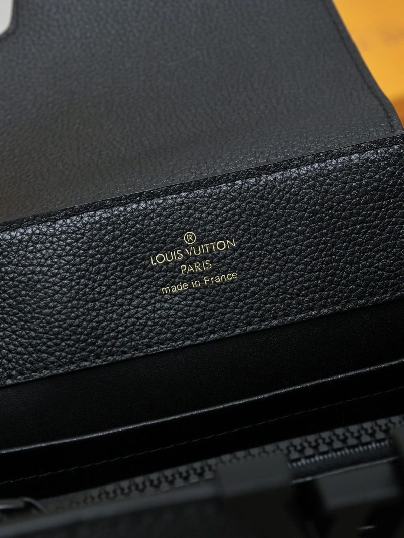 Comfortable LX Caxucines Bags 17069
