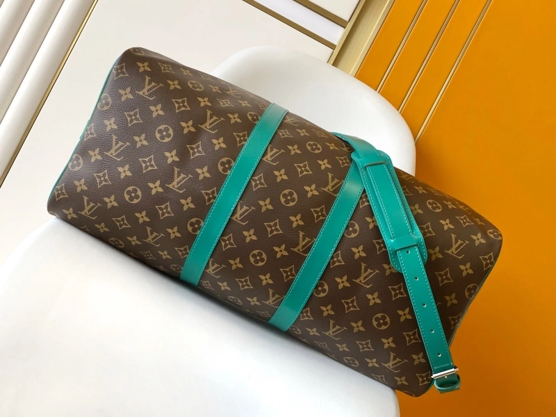 DailyWear LX Travel Bags 16474