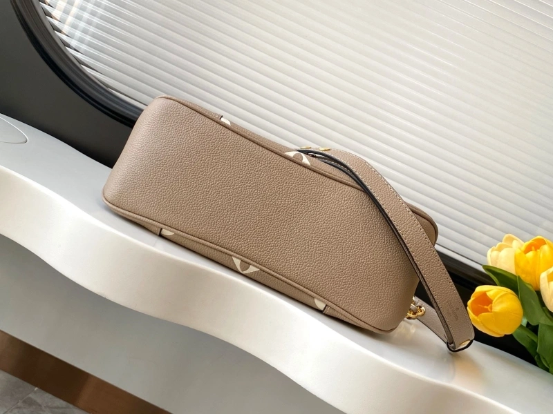 NewStyle LX Top Handle Bags 16583