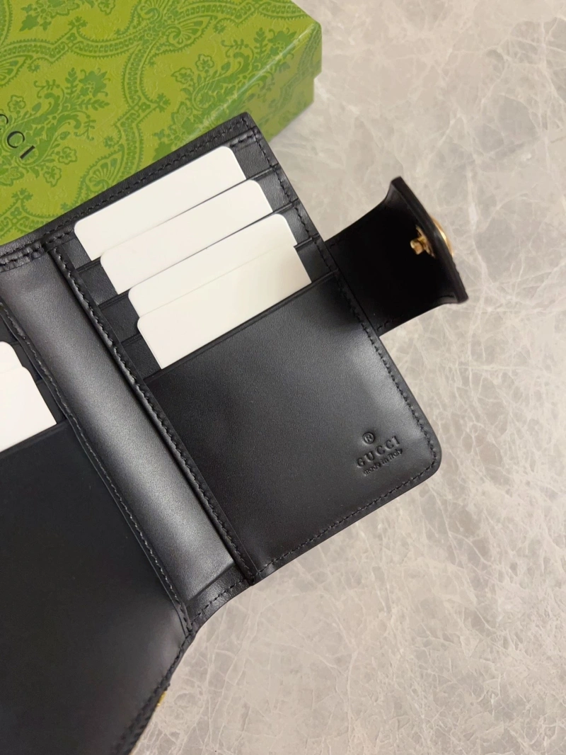 Trendsetting Gxccx Wallets & Purse 43057