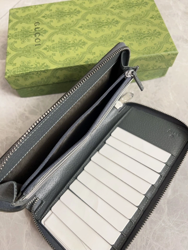 Elegant Gxccx Wallets & Purse 43017
