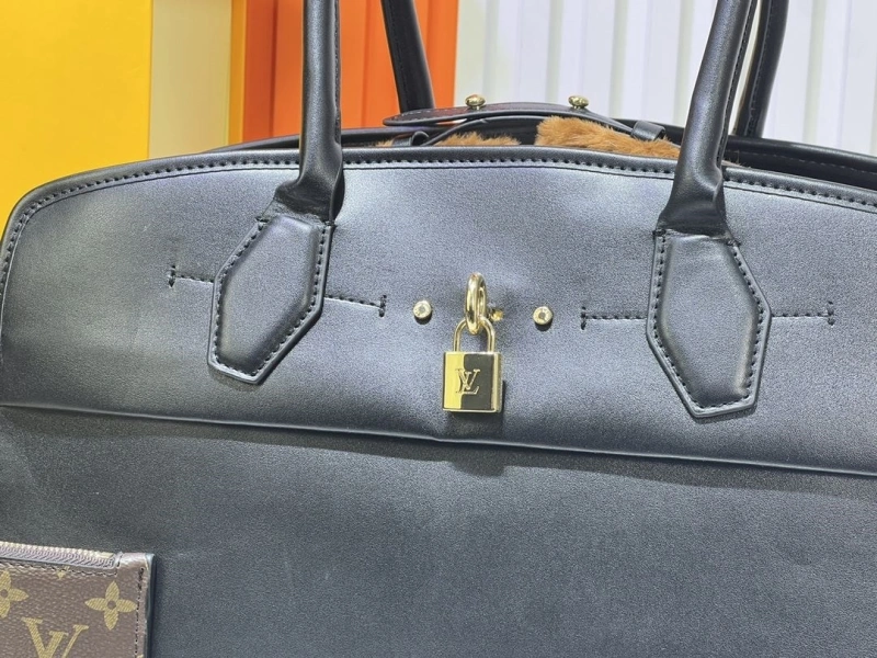 Sophisticated LX Top Handle Bags 16571