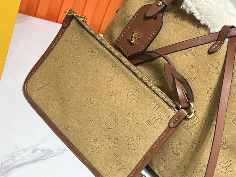 LX Top Handle Bags StreetReady 16567