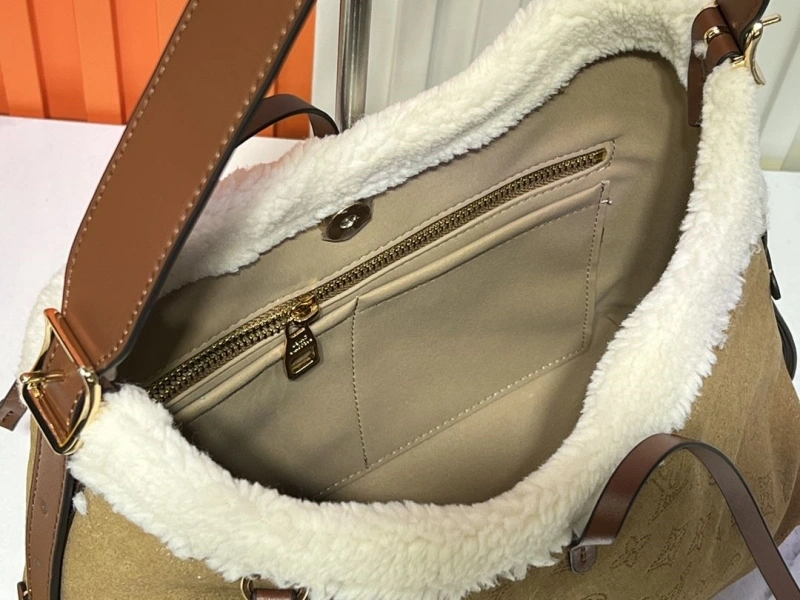 LX Top Handle Bags StreetReady 16567