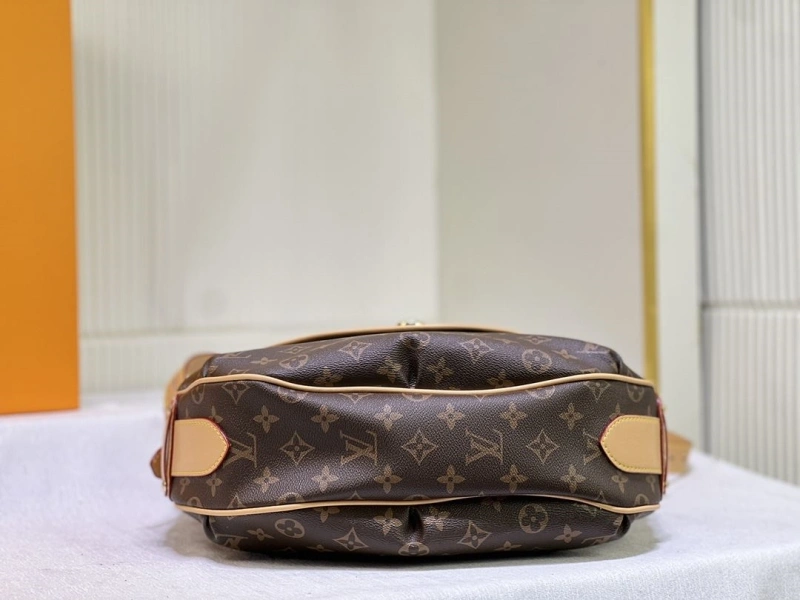 LX Satchel bags AllSeason 16882