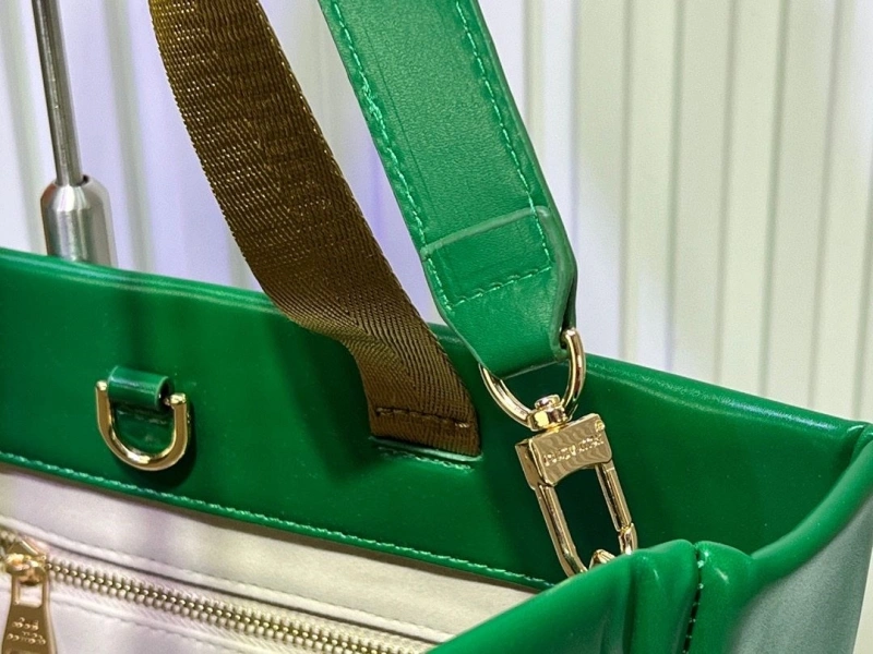 Vibrant LX Shopping Bags 16713
