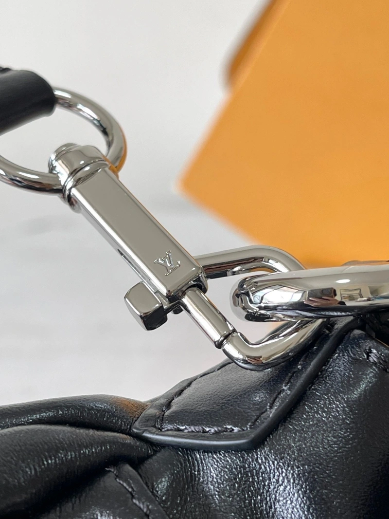 LX Satchel bags Classic 16852