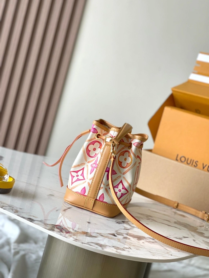 LX Bucket Bags Sophisticated 17103