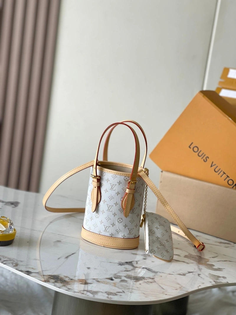 LX Bucket Bags WellDesigned 17087