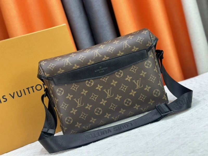 Classic LX Satchel bags 16850