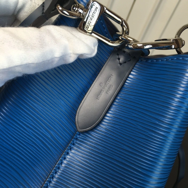 WellDesigned LX Bucket Bags 17092