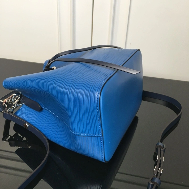 WellDesigned LX Bucket Bags 17092