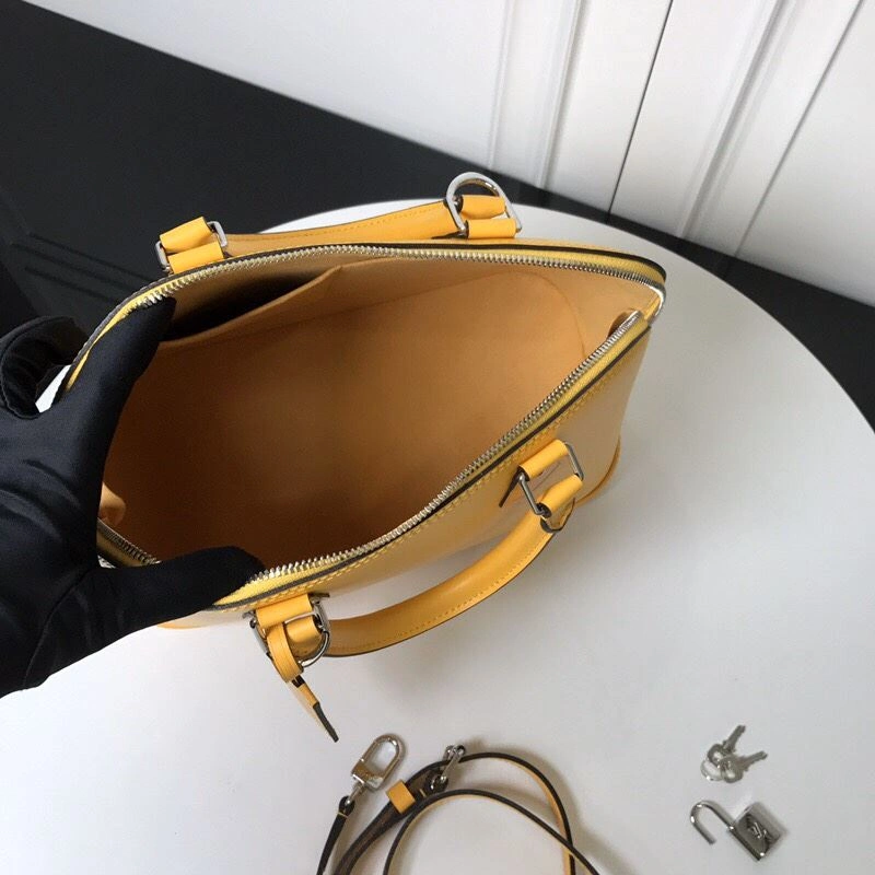 LX Top Handle Bags Versatile 16550
