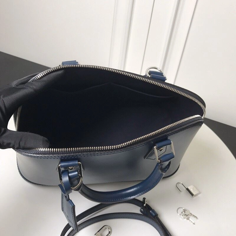 LX Top Handle Bags Fashionable 16540