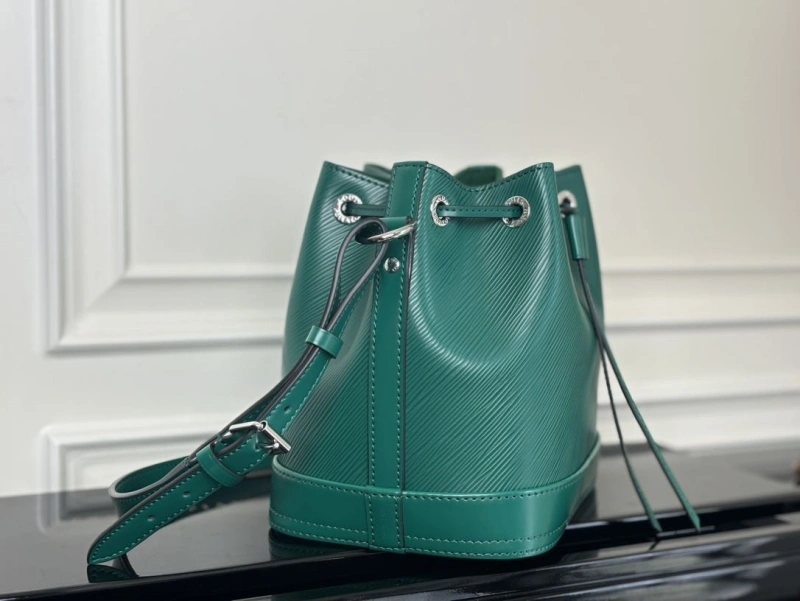 Bright LX Bucket Bags 17084
