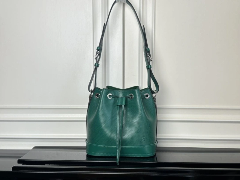 Bright LX Bucket Bags 17084