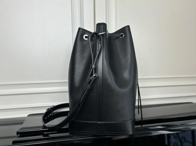 LX Bucket Bags Classic 17079