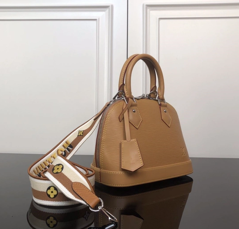 Versatile LX Top Handle Bags 16530
