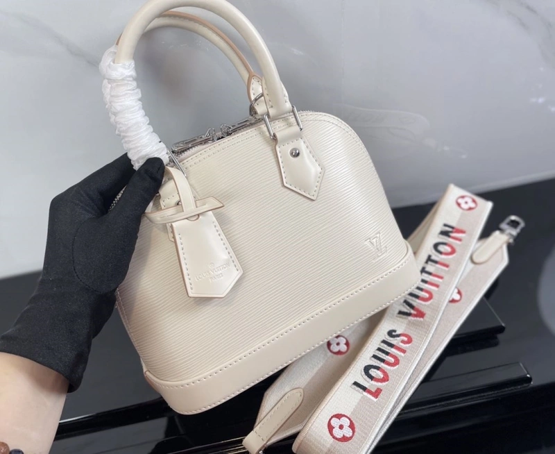 LX Top Handle Bags EyeCatching 16543