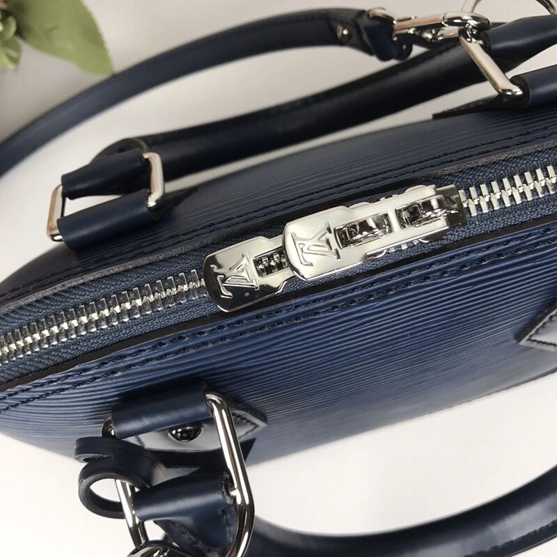 LX Top Handle Bags ModernLook 16521