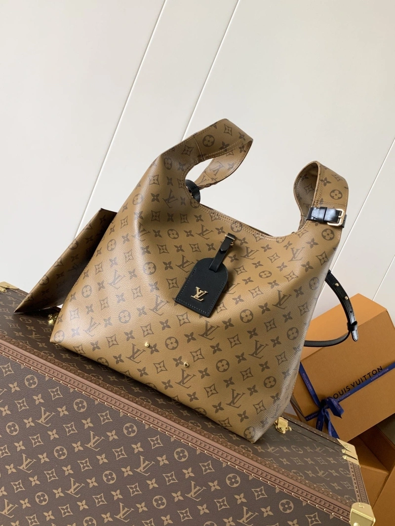 Versatile LX Top Handle Bags 16524