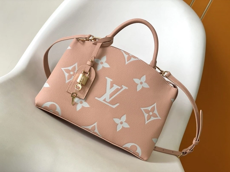 DailyWear LX Top Handle Bags 16514