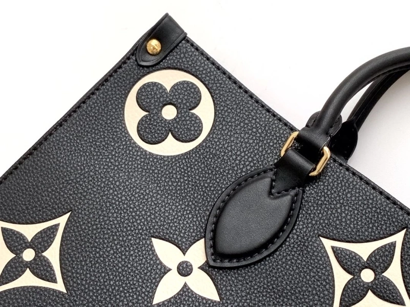 Functional LX Shopping Bags 16662
