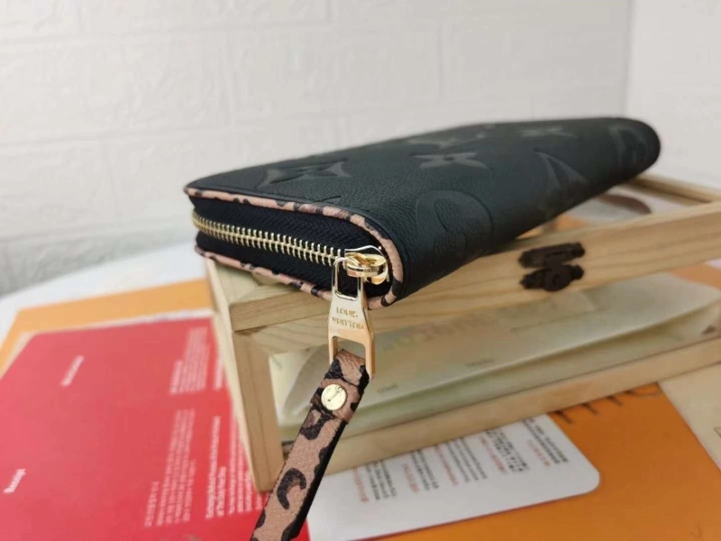LX Clutch Bags AllSeason 16973