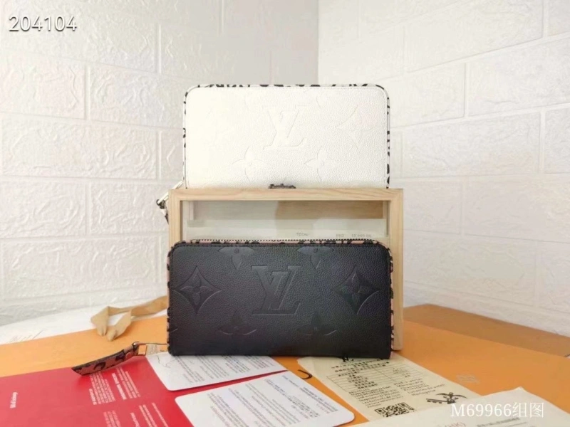 Breathable LX Clutch Bags 16979