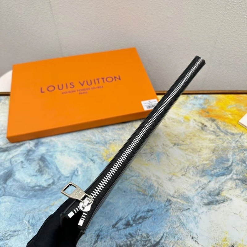 Lightweight LX Clutch Bags 16959