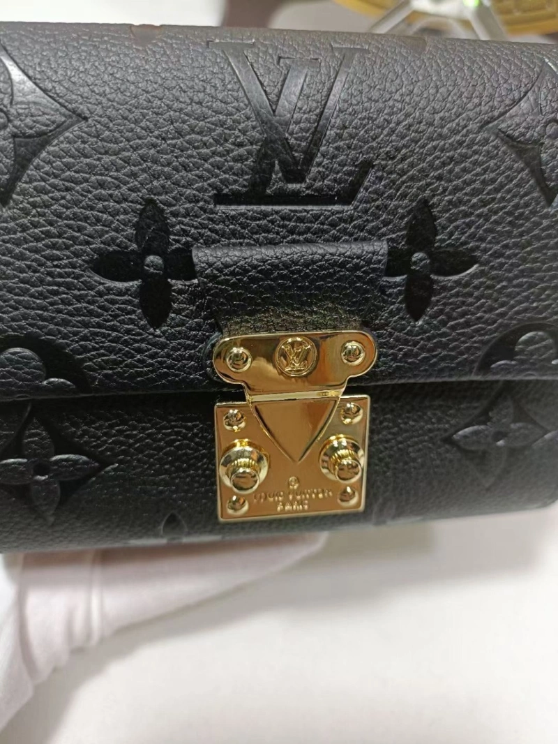 LX Wallets Comfortable 16382