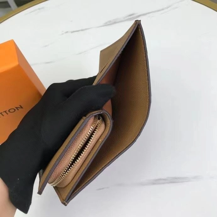 Fashionable LX Wallets 16380