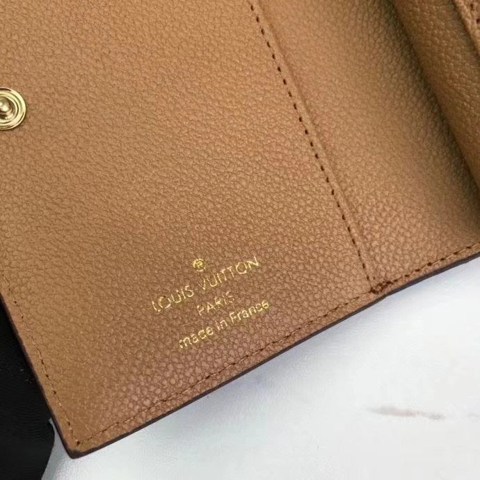 Fashionable LX Wallets 16380
