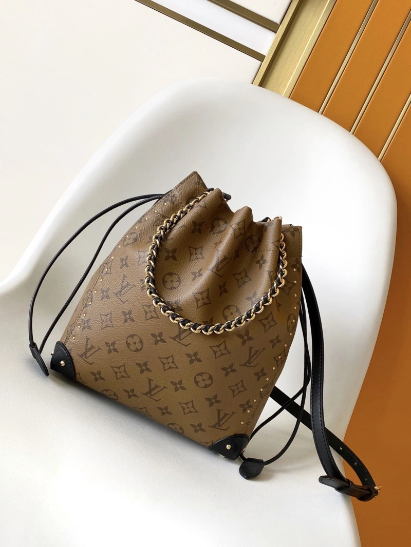 LX Bucket Bags Practical 17075