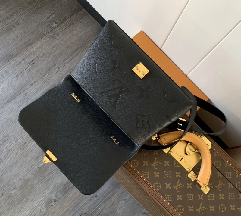LX Top Handle Bags Timeless 16489
