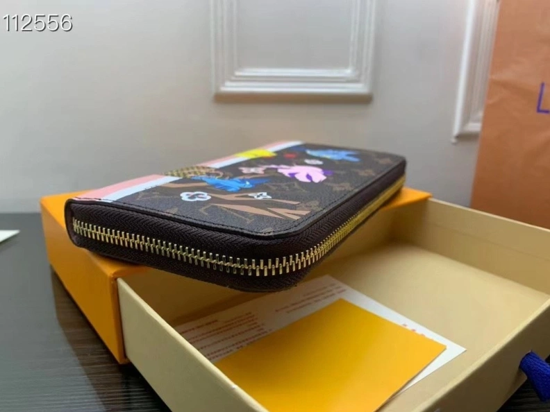 Resilient LX Wallets 10429