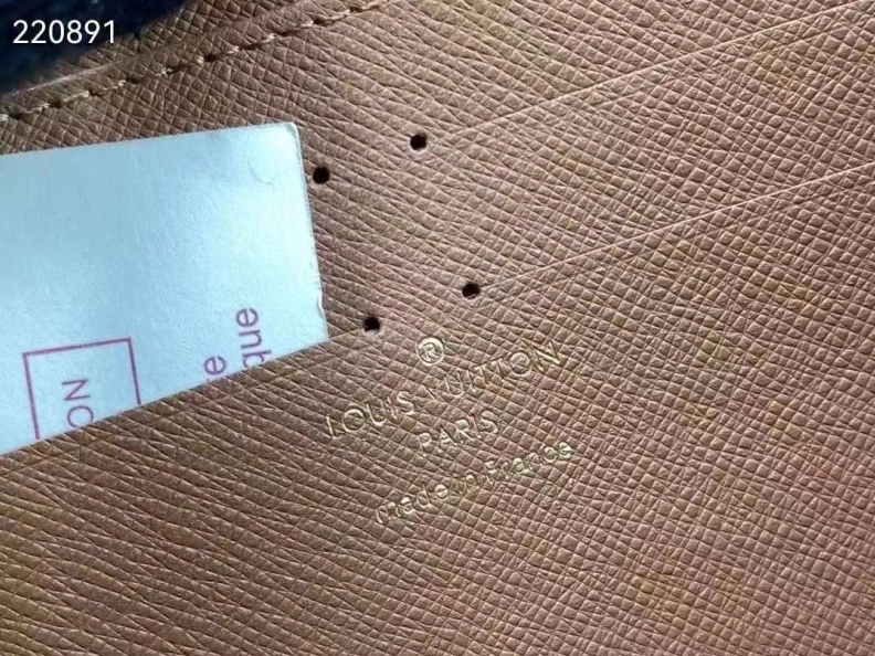 LX Wallets Comfortable 10356