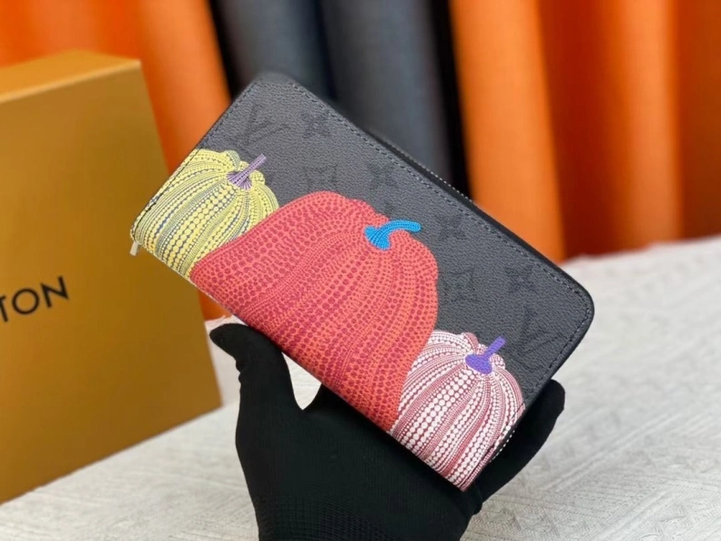 Comfortable LX Wallets 10357