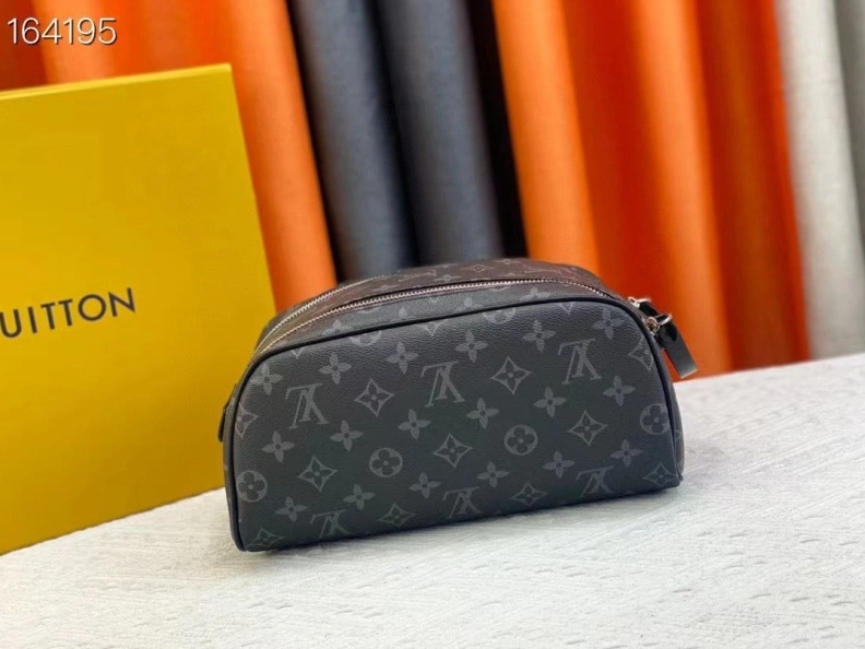 LX Cosmetic Bags Fashionable 11538