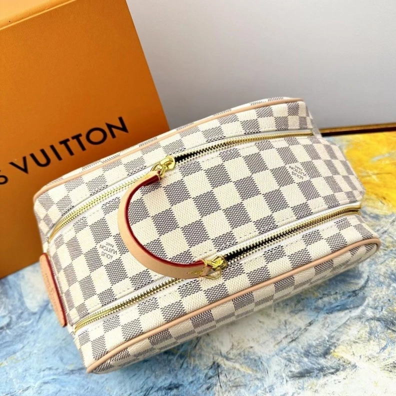LX Cosmetic Bags Sleek 11539