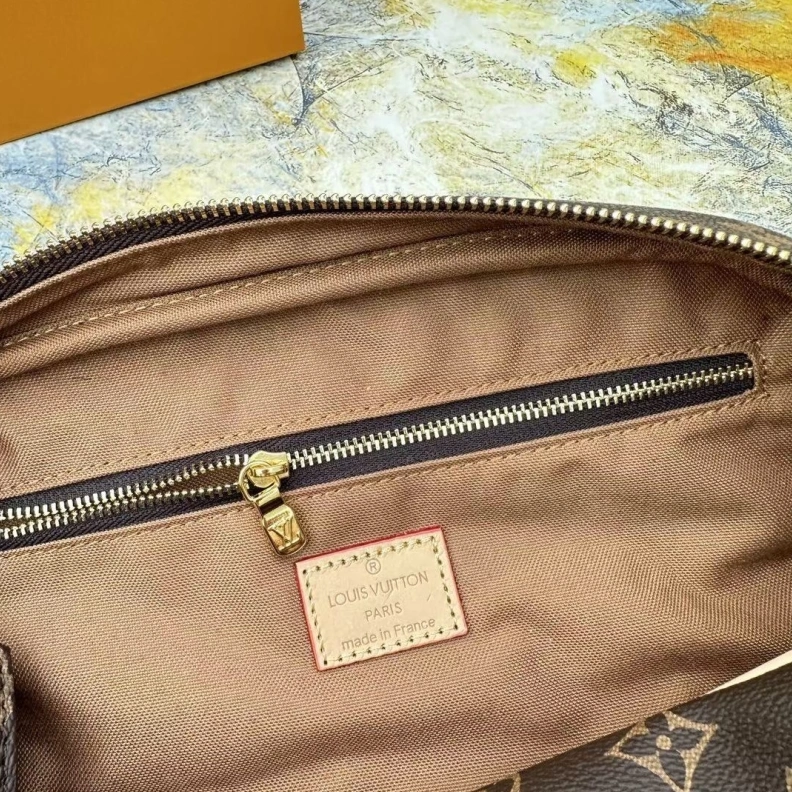 Practical LX Cosmetic Bags 11527