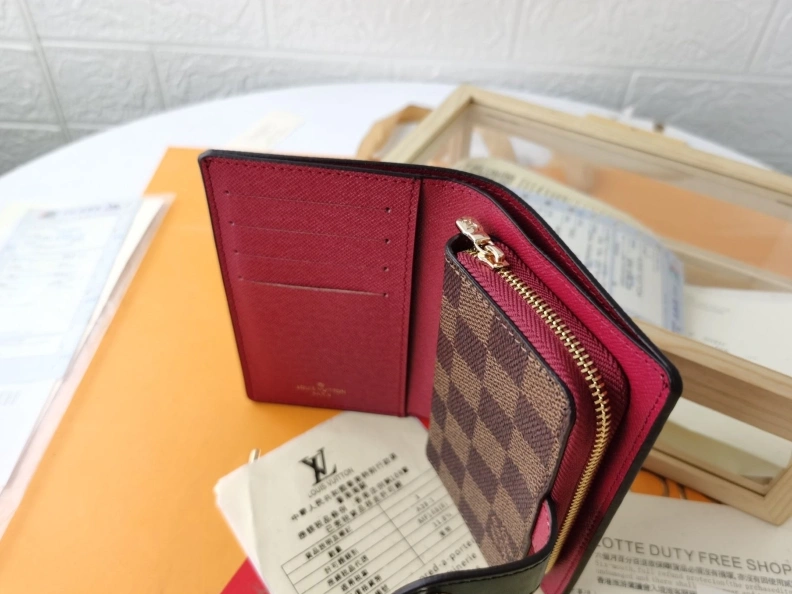 LX Wallets Functional 10348