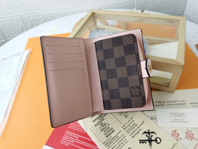 EyeCatching LX Wallets 10343