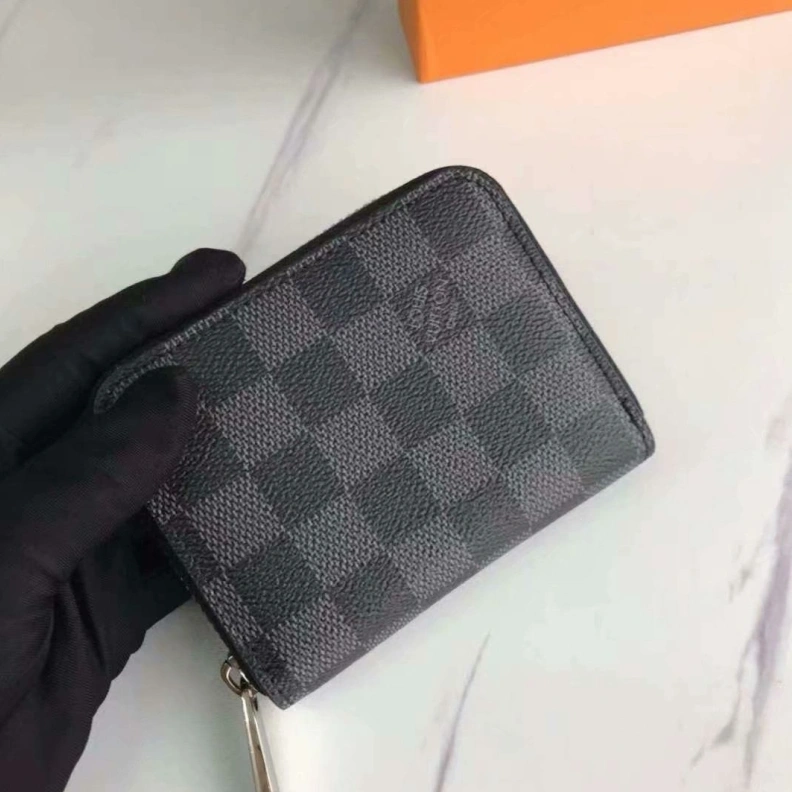 Versatile LX Wallets 10331