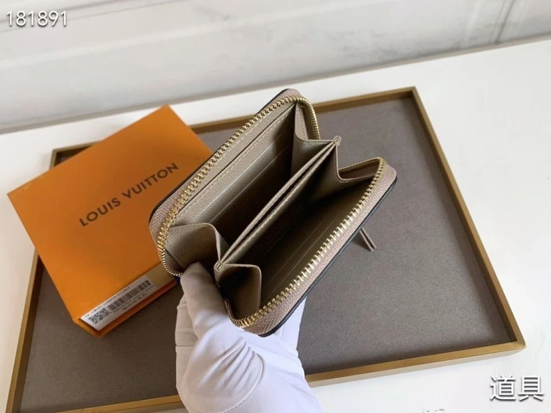 Flexible LX Wallets 10333