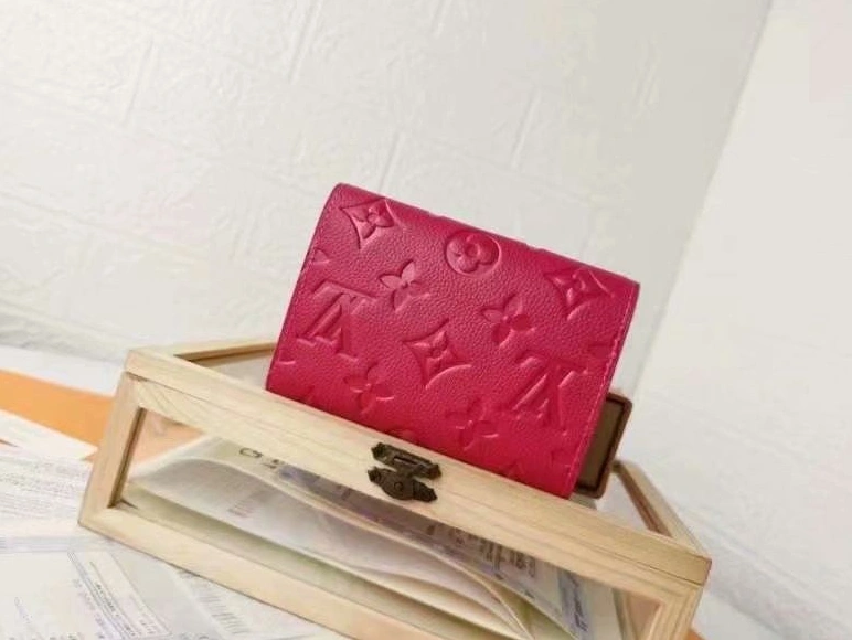Comfortable LX Wallets 10319