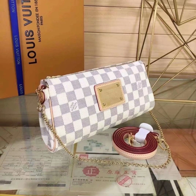 Versatile LX Wallets 10318