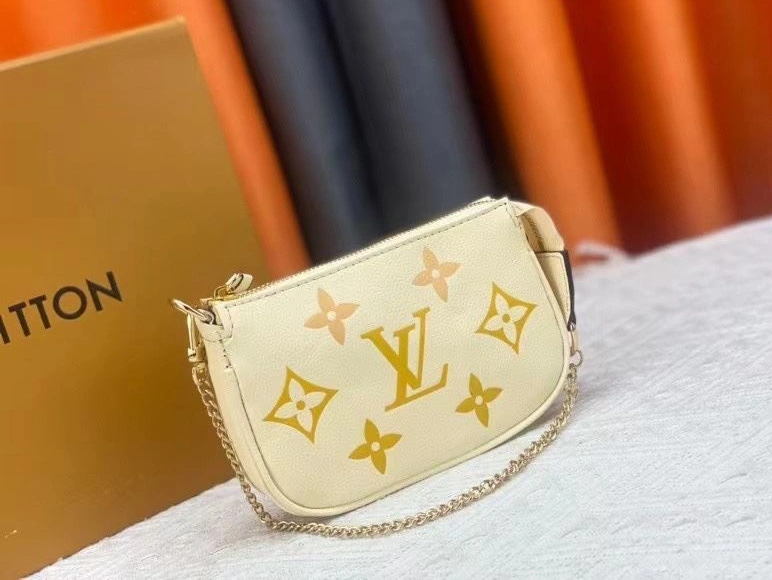 LX Wallets Functional 10315