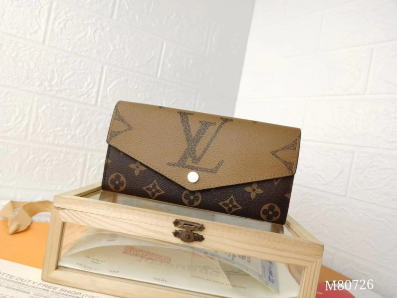 Refined LX Wallets 10299