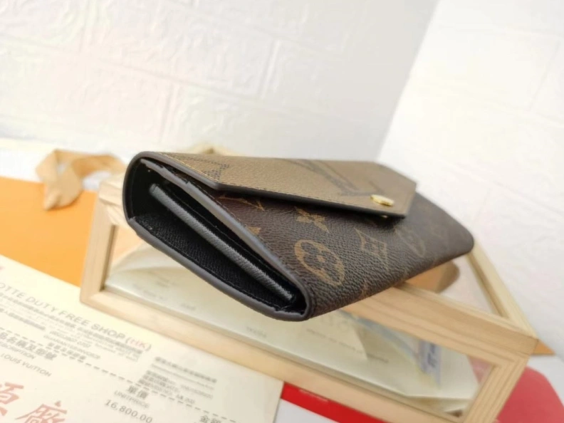 Refined LX Wallets 10299